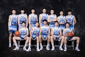 鹿和湖人两 鹿和湖人两